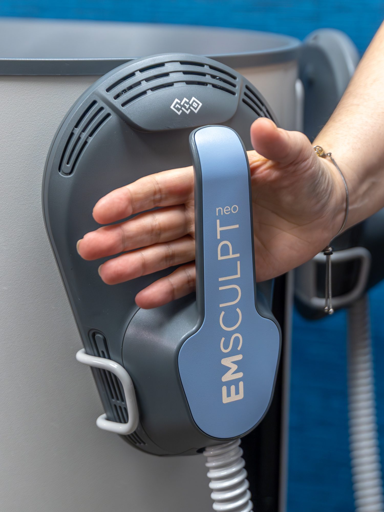 Emsculpt NEO body sculpting