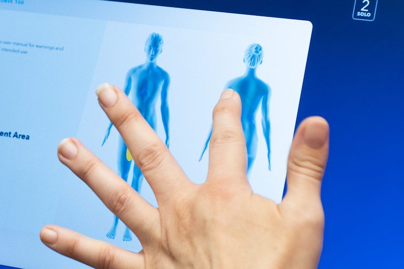 CoolSculpting Elite screen selecting treatment area